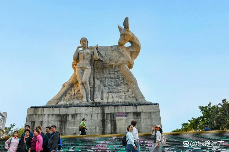 长春到三亚旅游景点_1