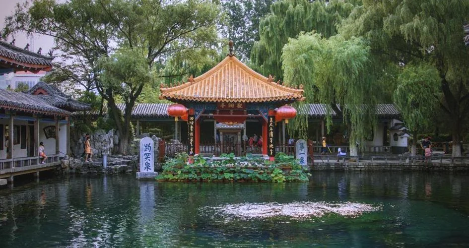 趵突泉景点开放时间_1