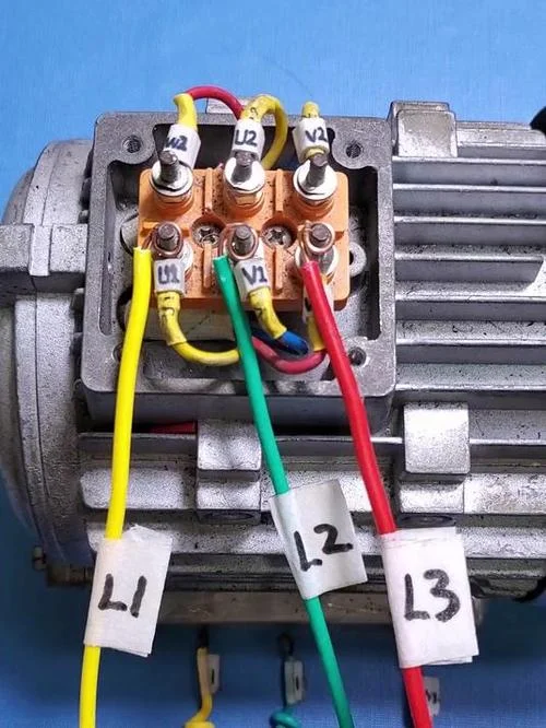 3kw的电机用多少平方的线_1