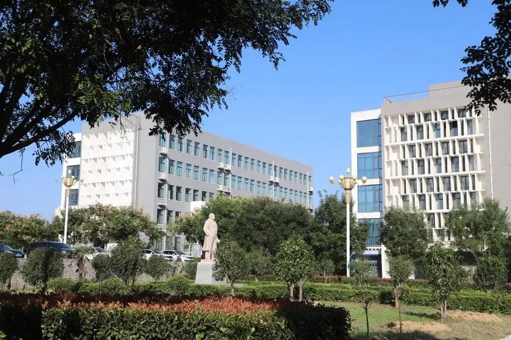 郑州技师学院-郑州技师学院