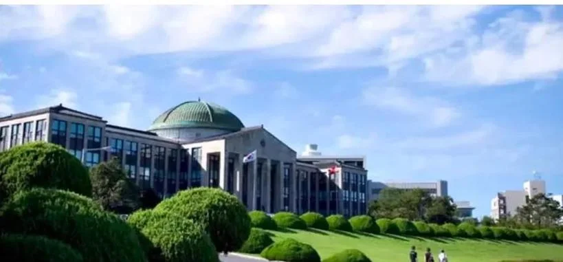 韩国留学医美比较好的大学_1