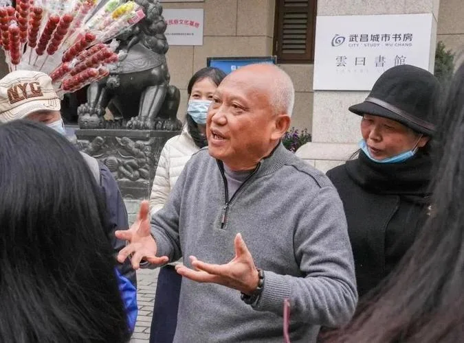 人文历史博主_1