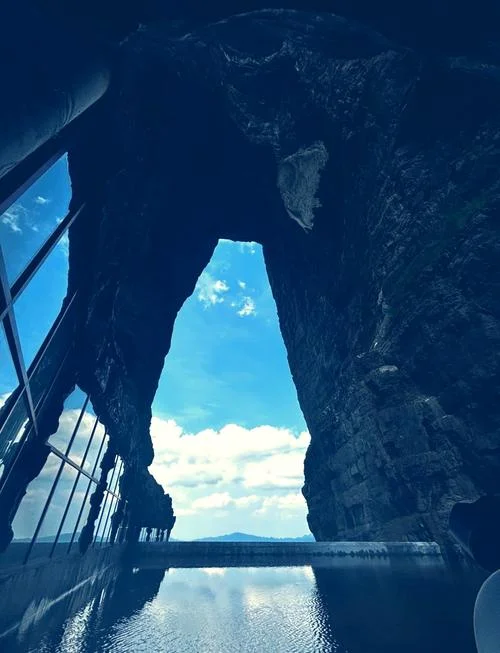 张家界玻璃桥旅游景点_1