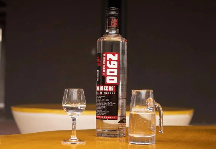 梦见买酒给别人喝是什么意思_2