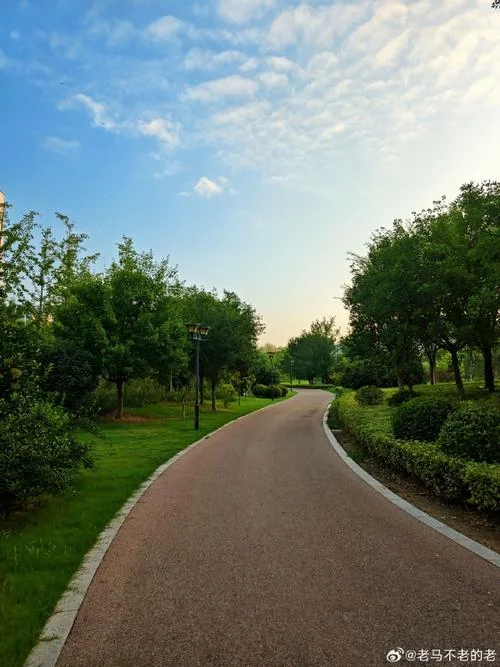 济南西站附近景点晨跑_1