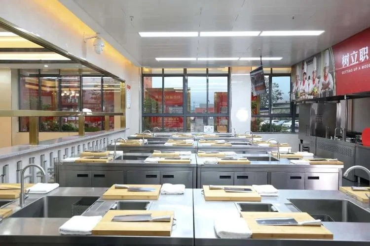 留学烹饪学校_2
