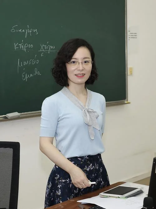 南浔中学历史老师_1