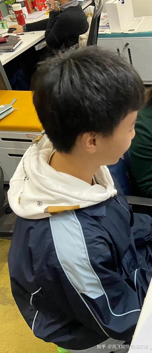 进才中学校服正装_1