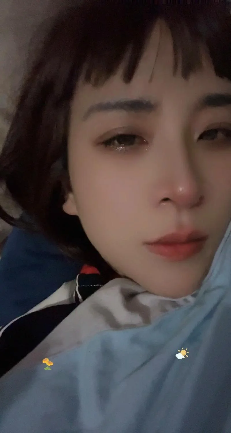 昨晚梦见你哭了-昨晚梦见你哭了