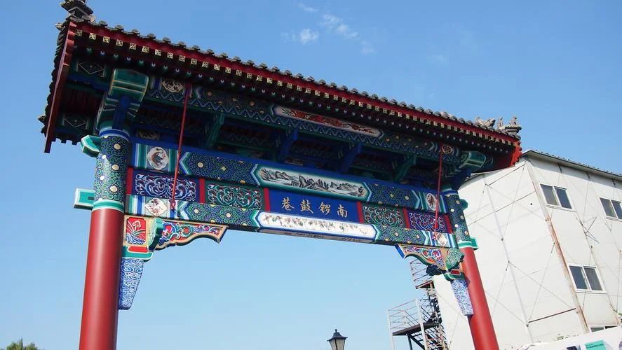 南锣鼓巷离什么景点近_2