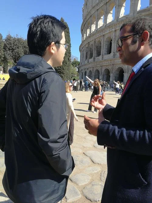 英国留学生兼职导游_2