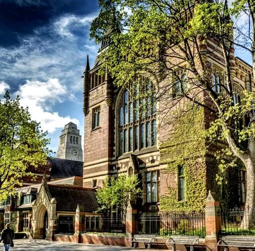 英国有哪几所名牌大学_2