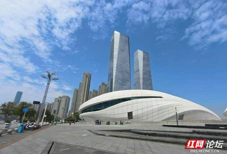 长沙梅溪湖景点_2