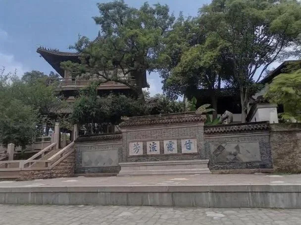 北固山的介绍和历史故事_2