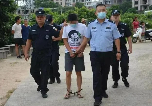 梦见抢银行_1