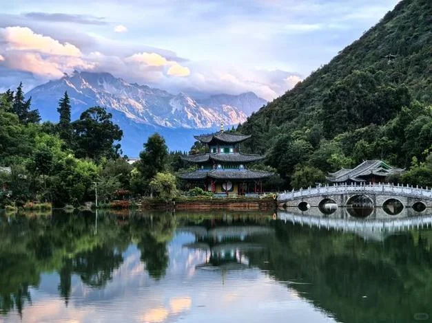 云南旅游公司哪个好-云南旅游公司推荐