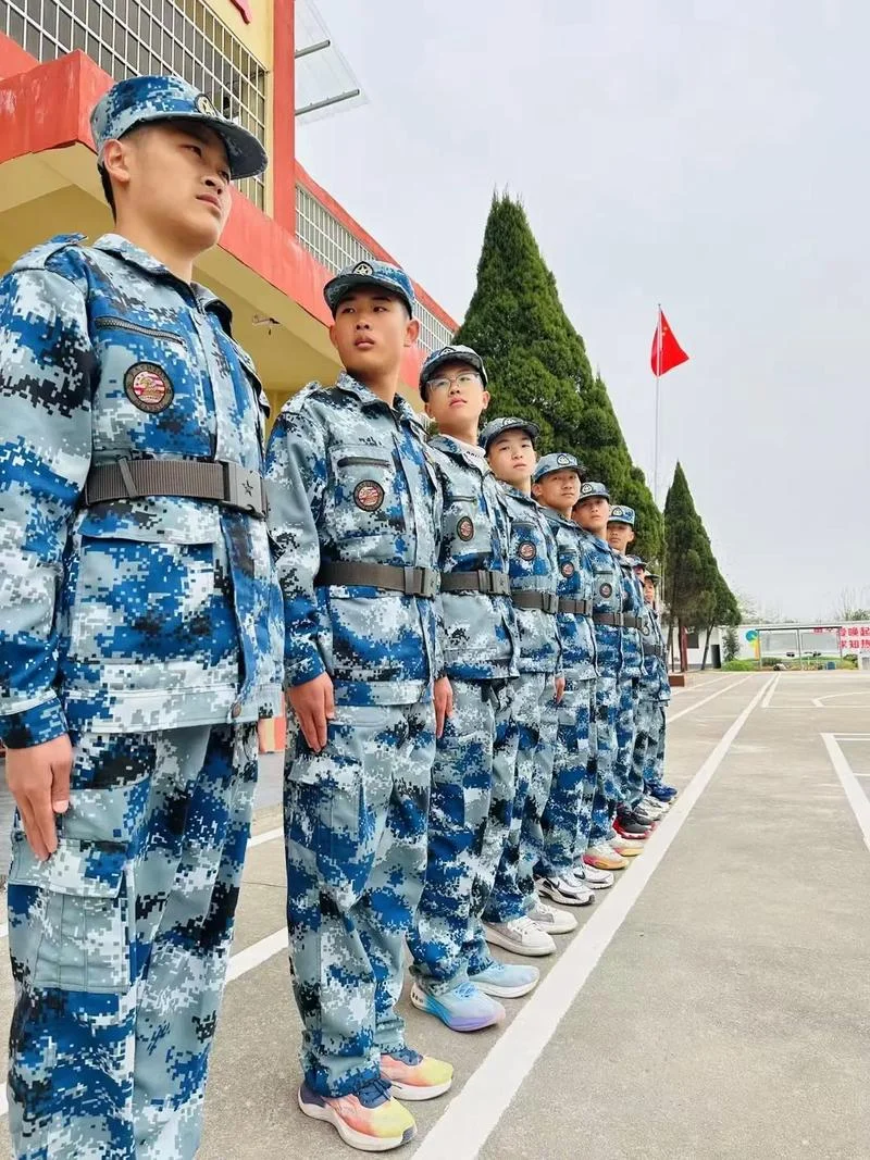 成都国防军事职业学校-成都国防军事职业学校