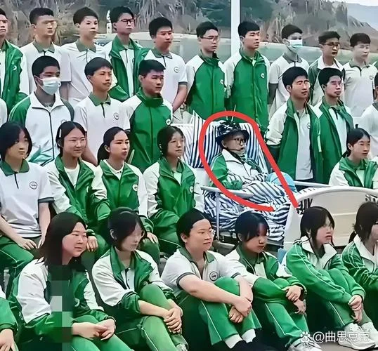 仪陇中学直播_2