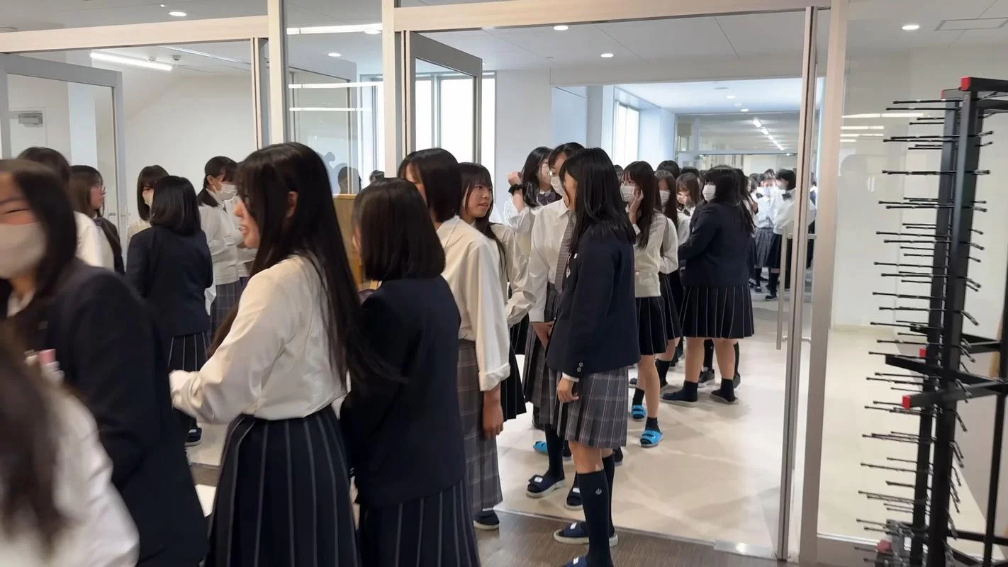 日本留学班高中_2