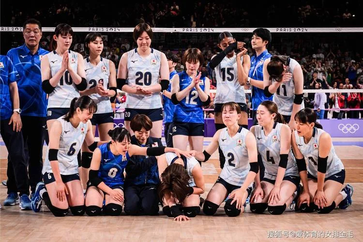 日本留学生排球队_1