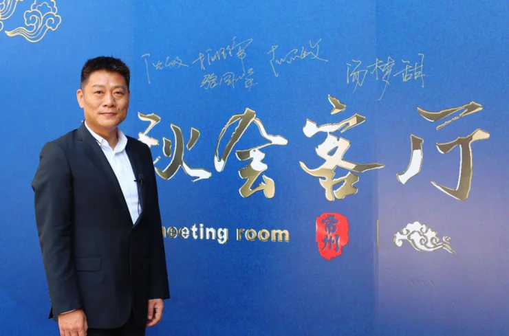 腾辉集团董事长叫什么-腾辉集团董事长姓名