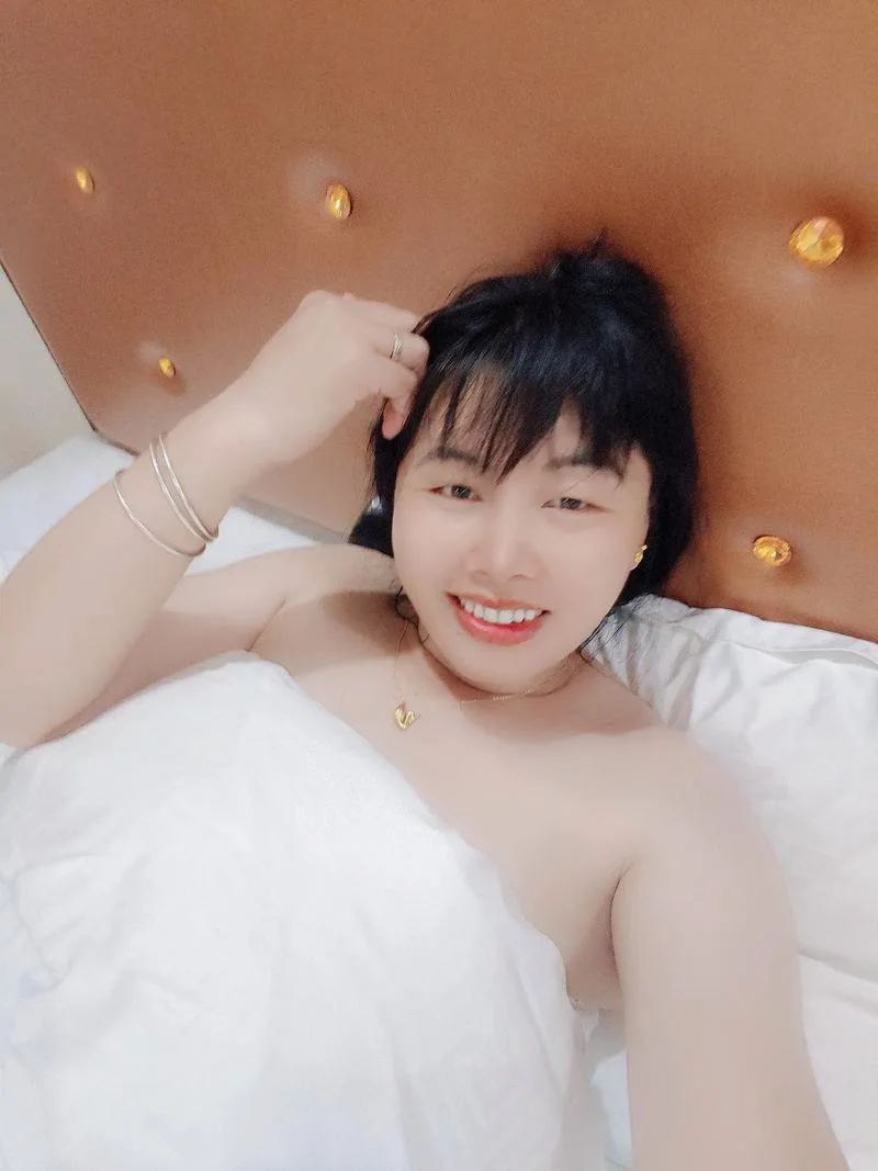 双人床一人睡下一句_2