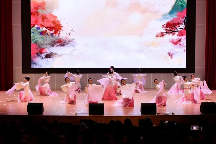 弘德中学2022元旦晚会-弘德中学 2022 元旦晚会