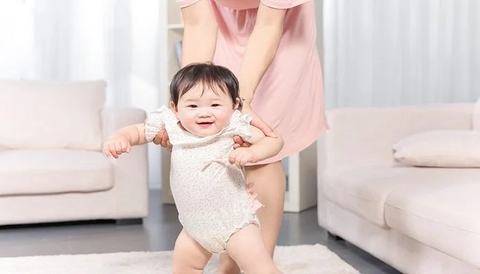 梦见抱着小狗走路_1