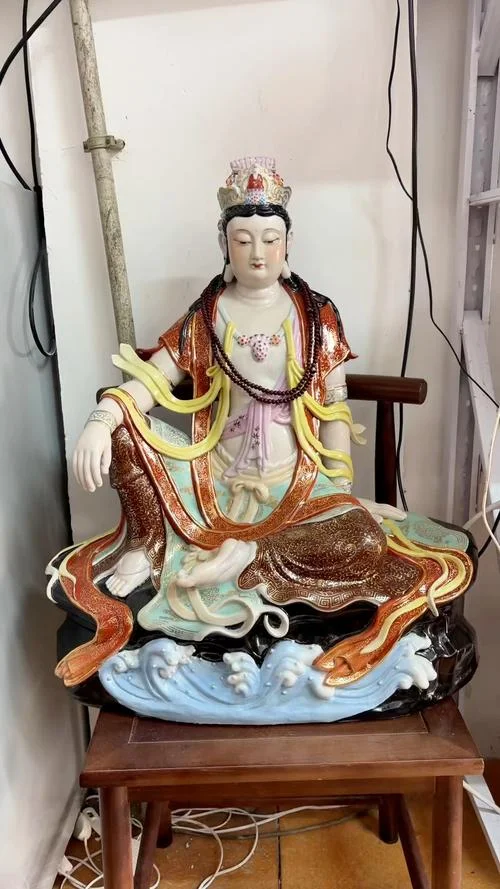 梦见观音菩萨塑像-