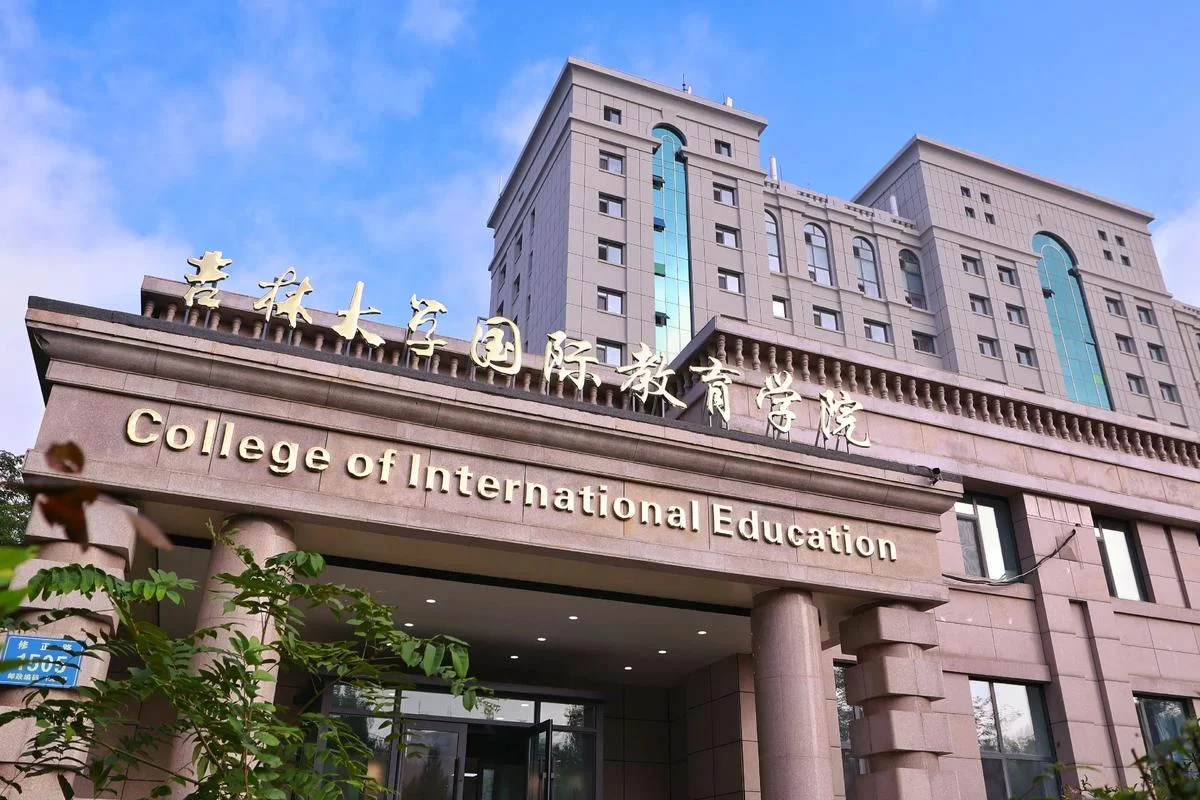 什么学校可以出国留学-出国留学院校推荐