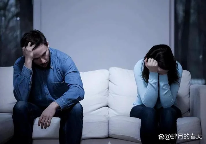 梦到自己老公出轨男人_1