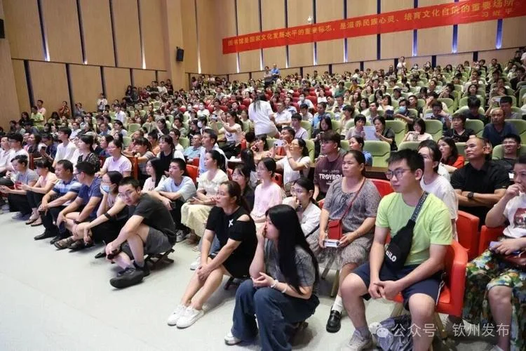 中国高考报考指导讲座-中国高考报考指导讲座