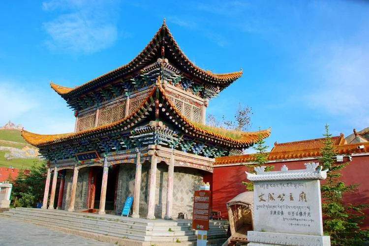 西宁市区免费景点_1