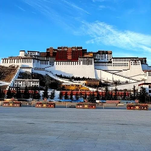 旅游西藏有哪些景点_2