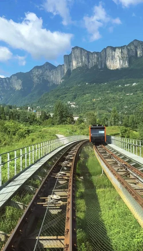 阜阳到恩施多少公里_1