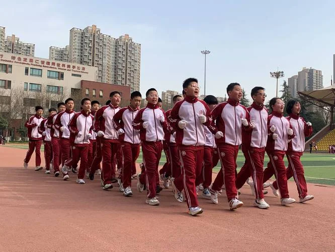 丰县初级中学跑操_1