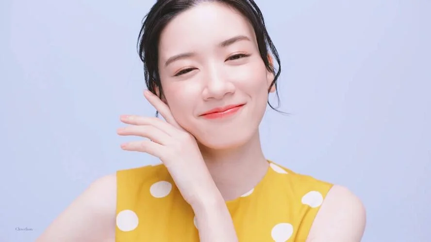 芽露子由依角色出处_1