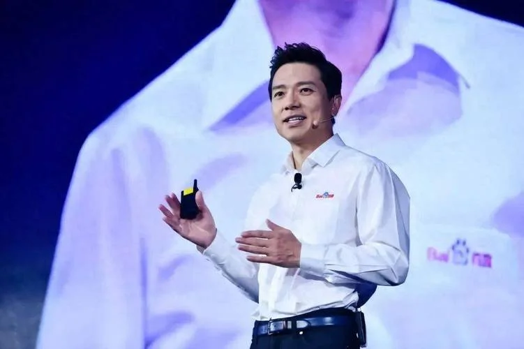 百度公司的老板叫什么_2