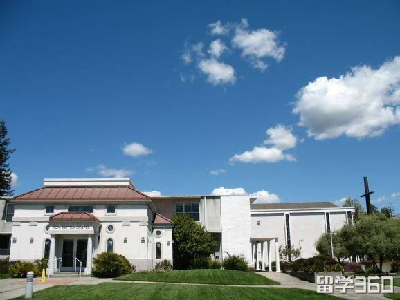 美国佩丁大学申请要求_1