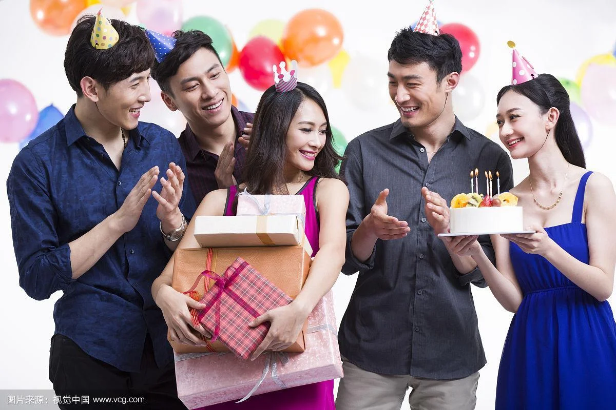 年轻人过生日叫什么_1