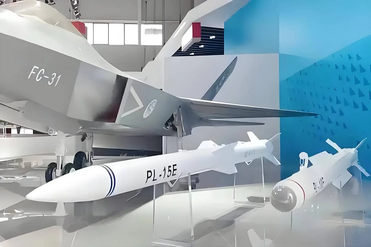 pl是什么航空公司_2