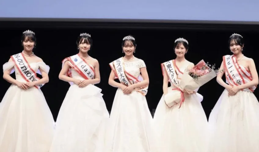 中国女留学生在日本_1