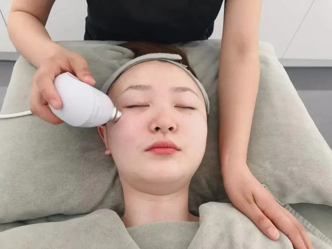 做梦梦到脸瘦-梦见脸变瘦