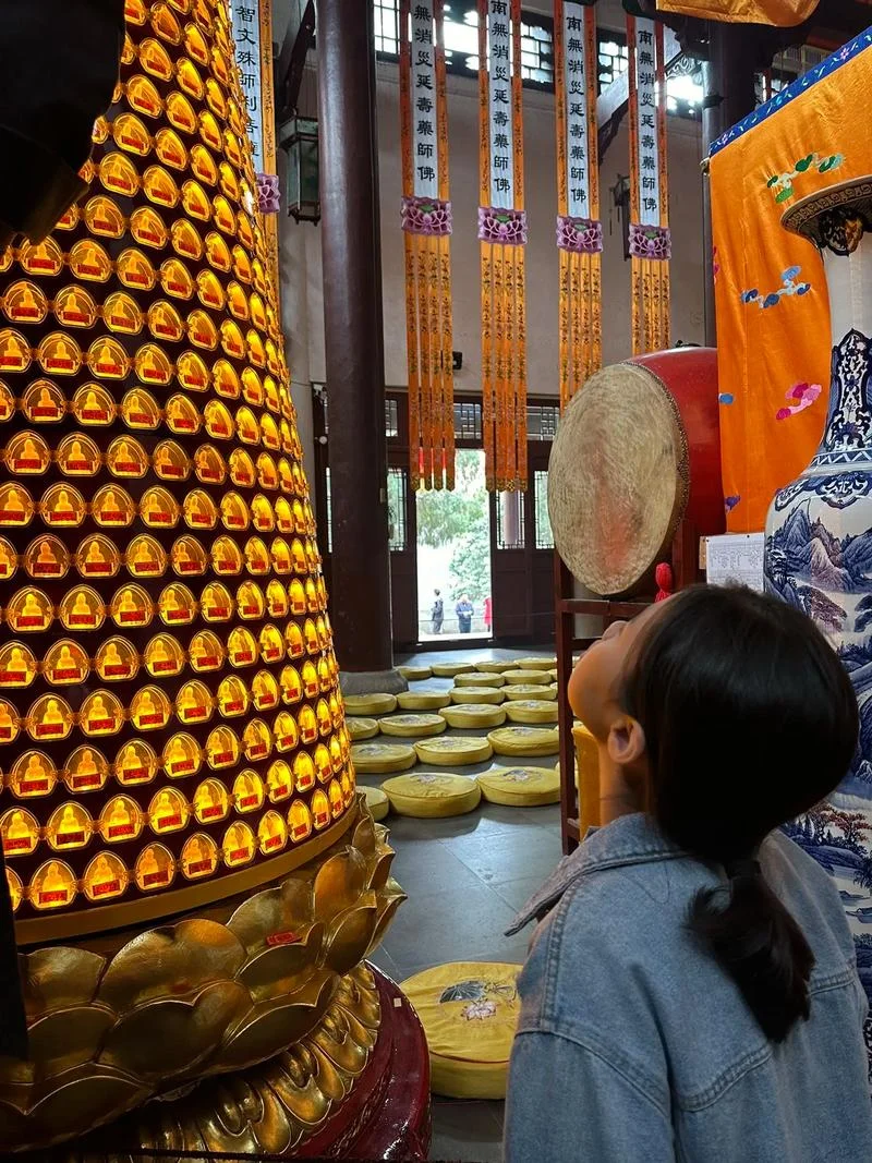梦见去寺庙算命-梦游寺庙卜吉凶