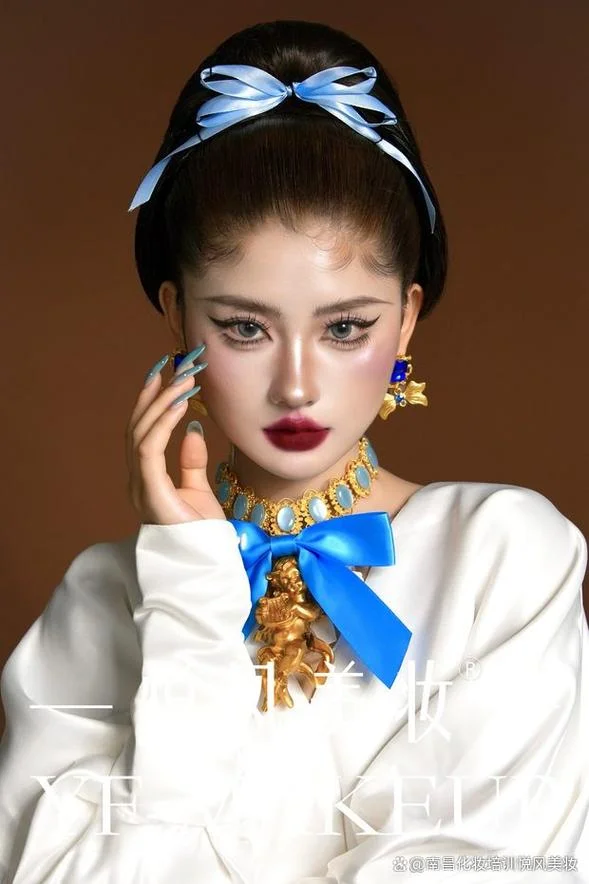 上海哪里有学化妆学校_2