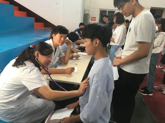 留学生出国体检_1