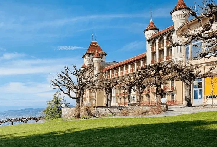 瑞士留学学校推荐-瑞士留学名校推荐
