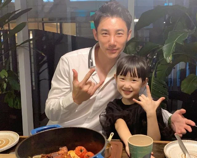 女儿丈夫叫什么_1