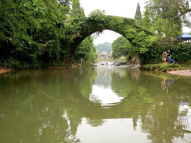 雅安上里古镇景点介绍_1