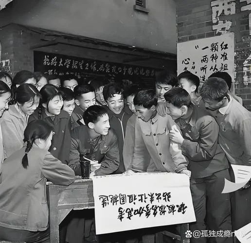 中国恢复高考是哪年_1
